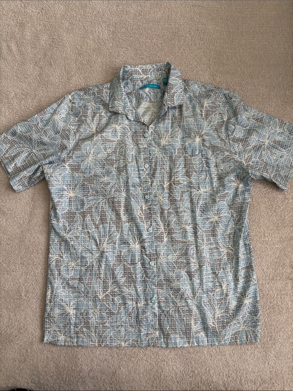 Men's Tori Richard Short Sleeve Button-Up Shirt in Light Blue Palm Print
